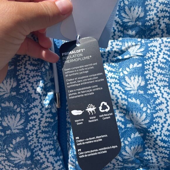 Hill House Reversible Edie Puffer Jacket in Blue Linear Floral NWT - Picture 12 of 16